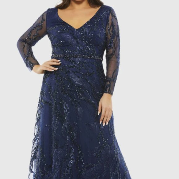 MAC DUGGAL 67922 EMBELLISHED ILLUSIONS VNECK ALINE MIDNIGHT LONG SLEEVE GOWN 16W - Picture 1 of 5